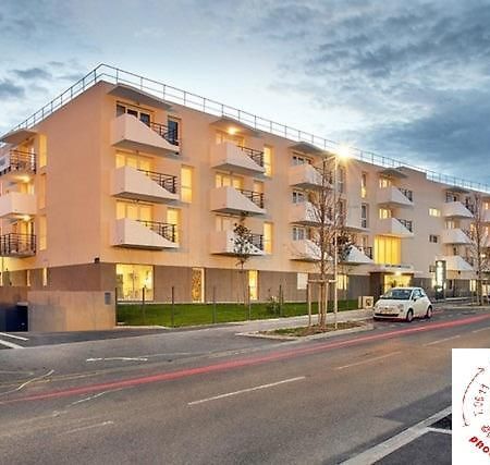 Aparthotel Domitys Les Lanternes Bleues La Ciotat Exterior foto
